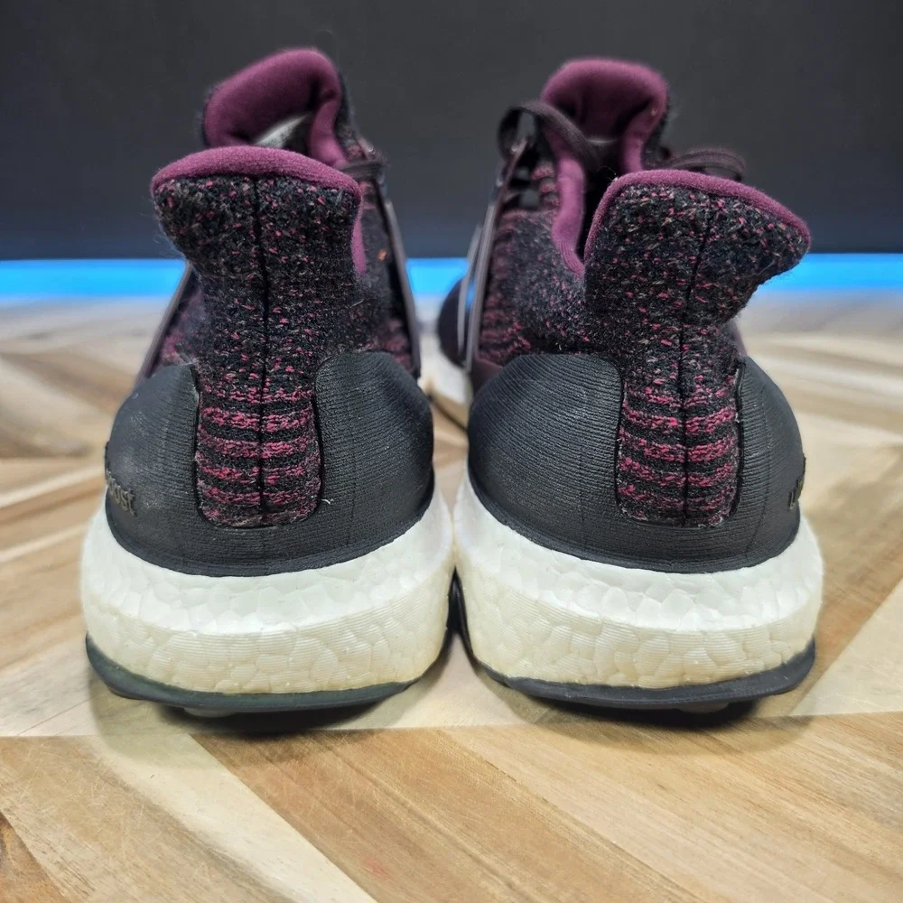 Men Adidas UltraBoost Light Size 13 Dark Burgundy Running Shoes Sneakers Knit